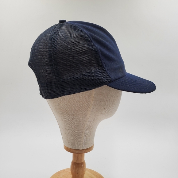 Arby's Vintage Mesh Snap Back Trucker Hat - Picture 5 of 6